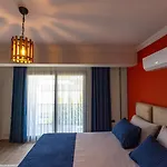 Villa Villa Parla *