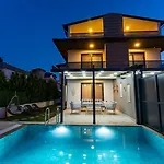 Villa Villa Parla Fethiye